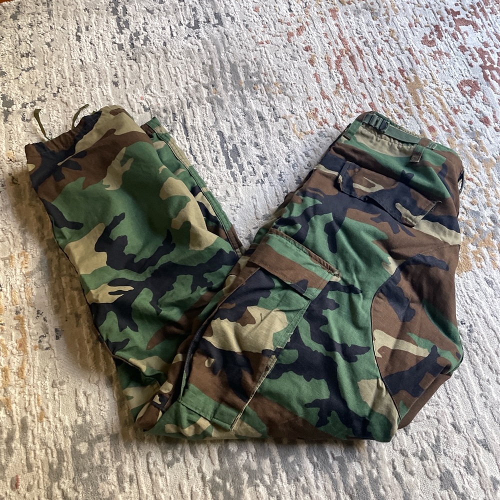 Uni Cargo Camo Pants